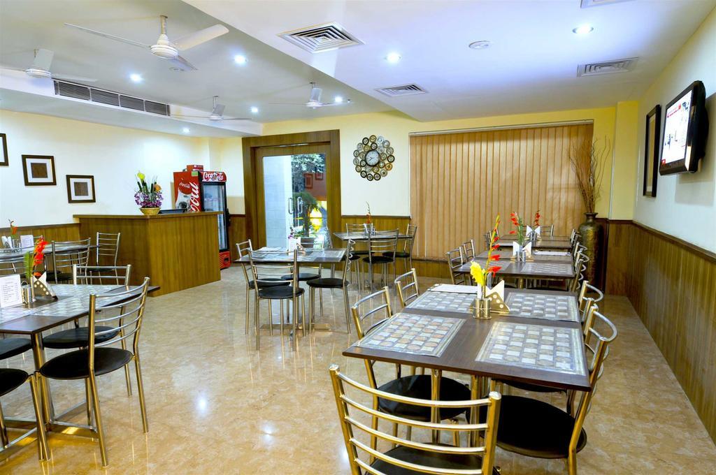 Hotel Seetal Bhubaneswar Exterior foto