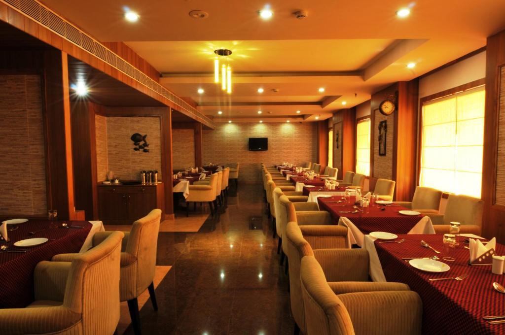 Hotel Seetal Bhubaneswar Exterior foto